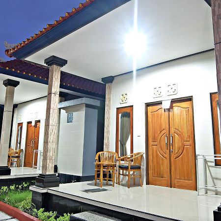 נוסה-למבונגן Pondok Wisata Widi מראה חיצוני תמונה